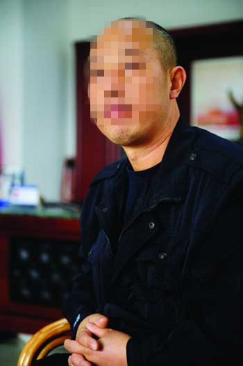 女子轿车上遭强奸大喊救命 保安出手相救