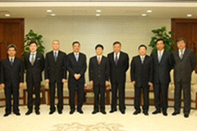 华威安保公司成功与澳门保安部队签订合作协议
